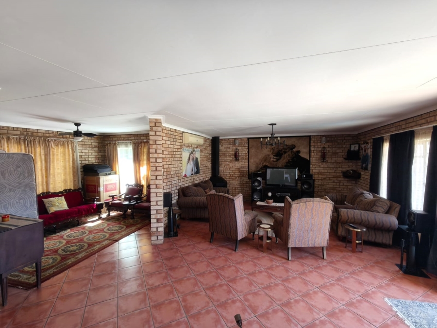 4 Bedroom Property for Sale in Cashan North West